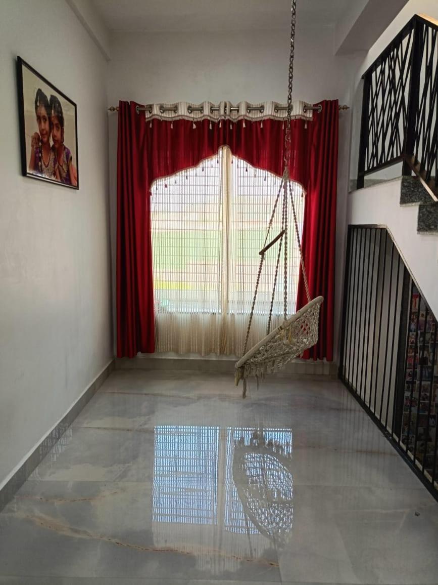 Ezhilagam Stays Chennai Exterior foto