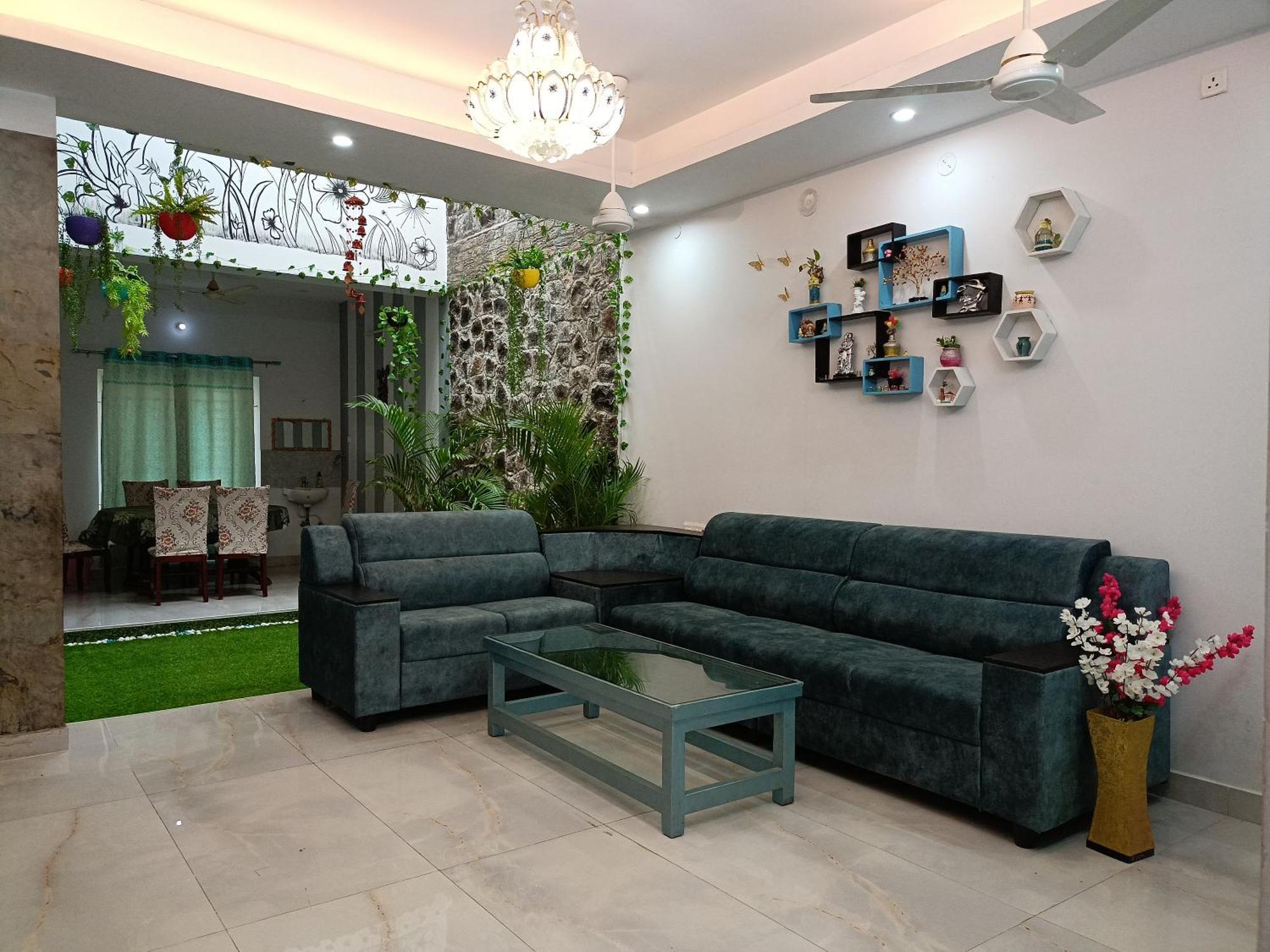 Ezhilagam Stays Chennai Exterior foto